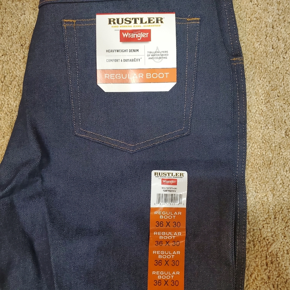 Wrangler Rustler NWT 36x30 regular boot jeans